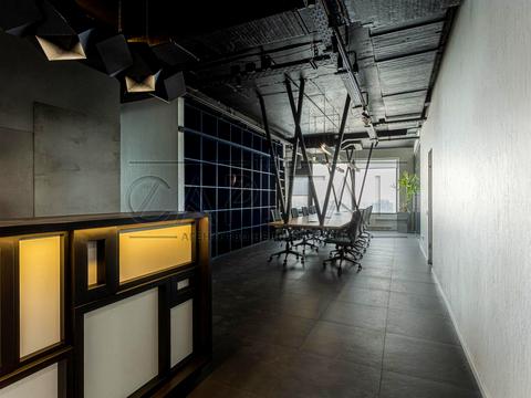 комерційна за адресою Кловський узвіз (Кловський), 7a