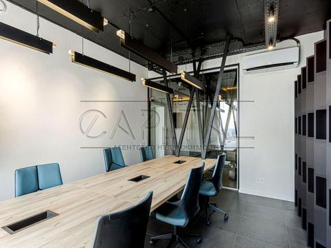 комерційна за адресою Кловський узвіз (Кловський), 7a