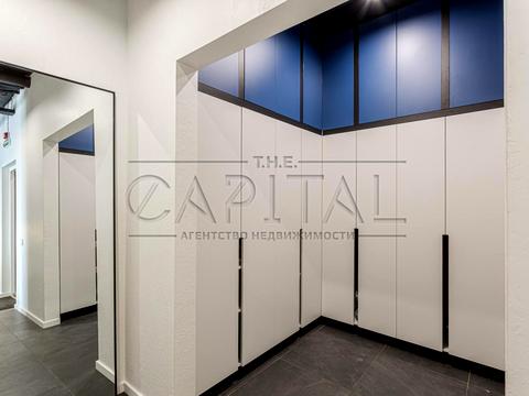 комерційна за адресою Кловський узвіз (Кловський), 7a