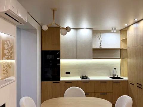 квартира по адресу Героев Небесной Сотни просп., (Будинок 14/2)