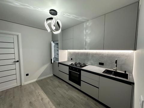 квартира за адресою Генерала М. Тарнавського вул., 8