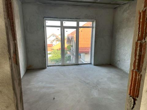 дом по адресу Хустський, 2