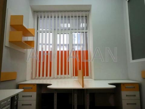 комерційна за адресою Саксаганського вул., 15