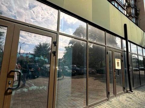 комерційна за адресою Володимира Антоновича вул. (Свердлова), 36-Л