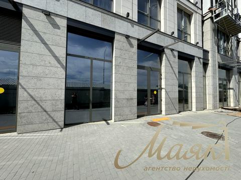 комерційна за адресою Київ, Набережно-Хрещатицька вул., 21