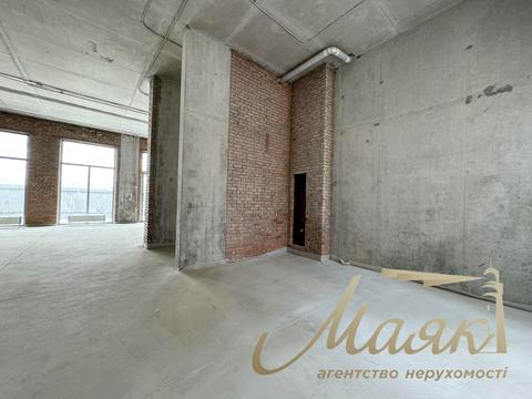 комерційна за адресою Київ, Набережно-Хрещатицька вул., 21