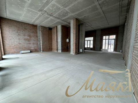 комерційна за адресою Київ, Набережно-Хрещатицька вул., 21