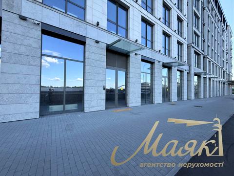 комерційна за адресою Київ, Набережно-Хрещатицька вул., 21