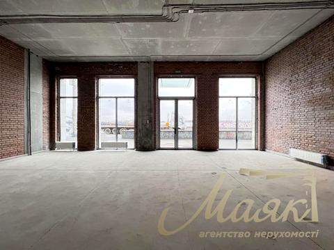 комерційна за адресою Київ, Набережно-Хрещатицька вул., 21