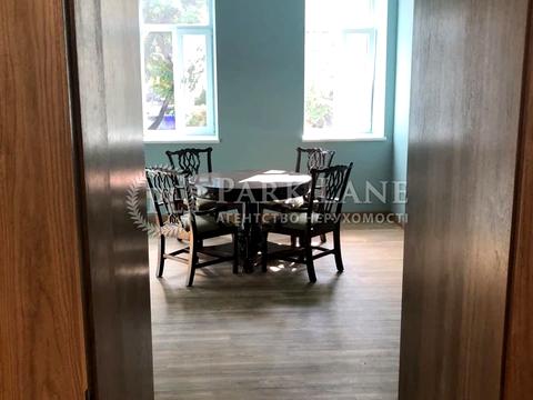 комерційна за адресою Нижній Вал вул., 35