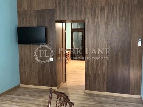 комерційна за адресою Нижній Вал вул., 35