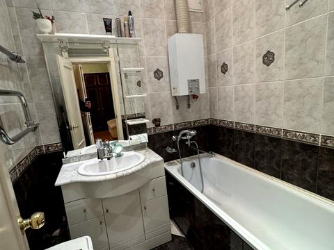 квартира за адресою Михайла Бойчука вул. (Кіквідзе), 15-Б