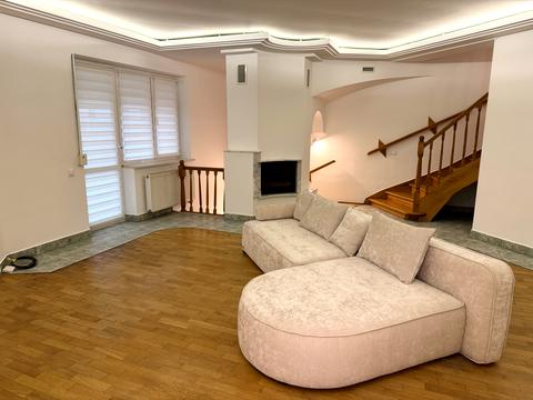 квартира по адресу Карпатская ул., 15а