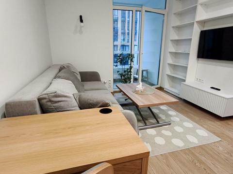 квартира по адресу Салютная ул., 2к17