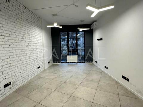 коммерческая по адресу Василия Тютюнника ул. (Анрі Барбюса), 28-А