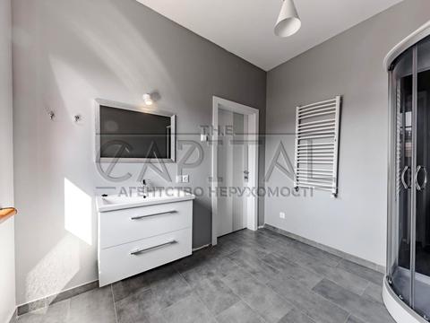 будинок за адресою Вишнева вул. (Леніна)