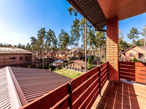 будинок за адресою Вишнева вул. (Леніна)