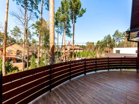 будинок за адресою Вишнева вул. (Леніна)