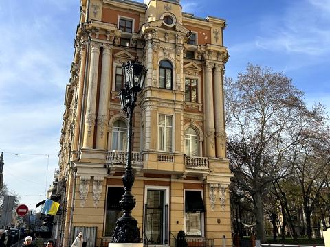 квартира за адресою Дерибасівська вул., 4