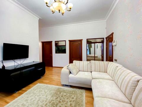 квартира за адресою Заньковецької вул., 5/2