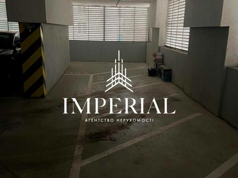 паркомісце за адресою Митрополита Василя Липківського вул. (Урицького), 33-А