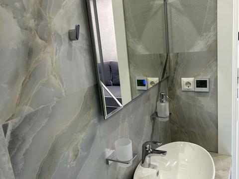 квартира по адресу Елены Телиги ул., 25