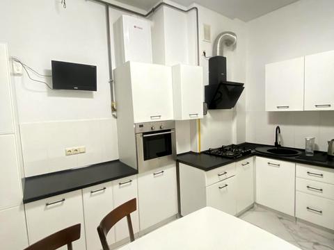 квартира за адресою Богдана Хмельницького вул., 43