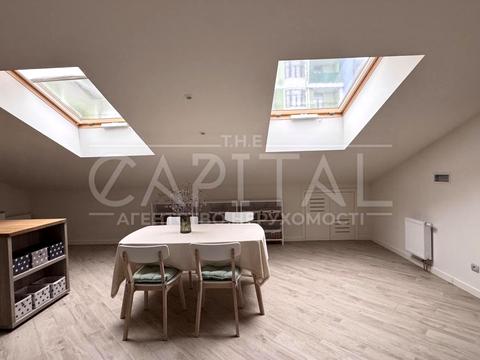 квартира за адресою Київ, Дегтярна вул., 10