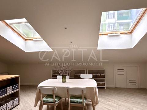 квартира за адресою Київ, Дегтярна вул., 10