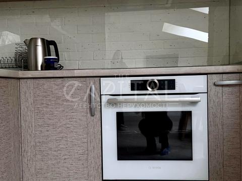 квартира за адресою Київ, Дегтярна вул., 10