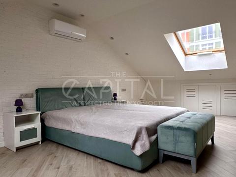 квартира за адресою Київ, Дегтярна вул., 10