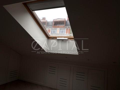 квартира за адресою Київ, Дегтярна вул., 10