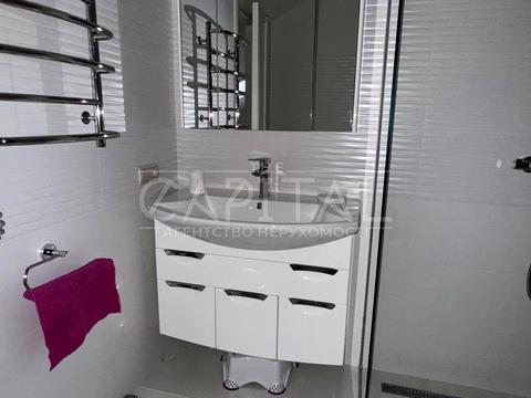 квартира за адресою Київ, Дегтярна вул., 10