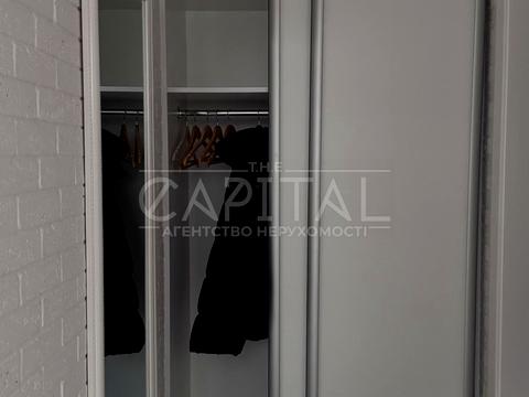 квартира за адресою Київ, Дегтярна вул., 10