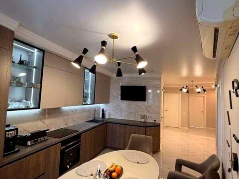 квартира за адресою Авіаконструктора Ігоря Сікорського вул. (Танкова), 1