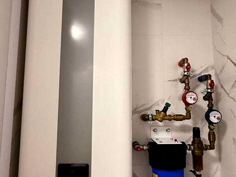 квартира за адресою Авіаконструктора Ігоря Сікорського вул. (Танкова), 1