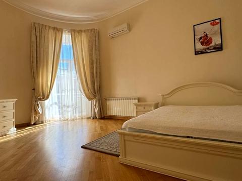 квартира за адресою Дерибасівська вул., 10