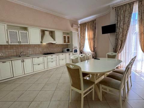 квартира за адресою Дерибасівська вул., 10