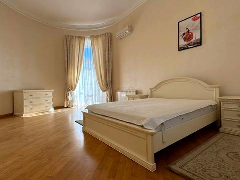 квартира за адресою Дерибасівська вул., 10