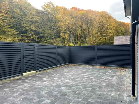 будинок за адресою Миколи Голубця вул. (), 16