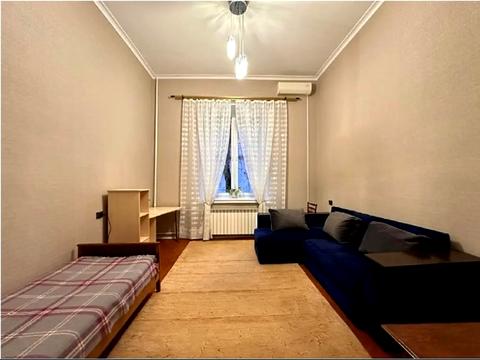 квартира за адресою Київ, Стрілецька вул., 7/6