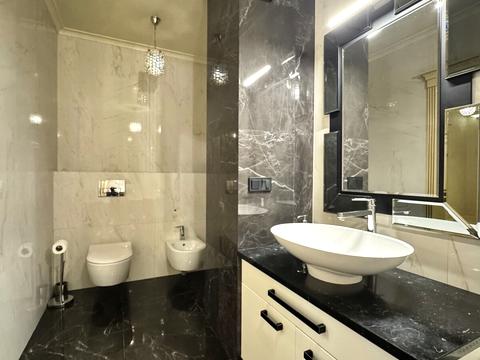 квартира по адресу Угорская ул., 14а