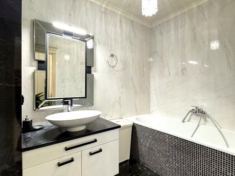 квартира по адресу Угорская ул., 14а