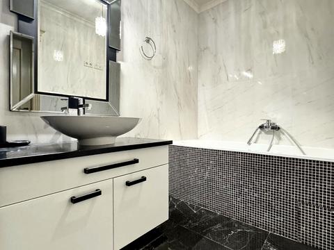 квартира по адресу Угорская ул., 14а