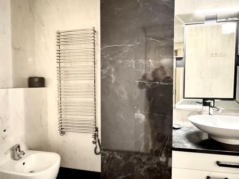 квартира по адресу Угорская ул., 14а