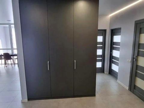 квартира за адресою Причальна вул., 14