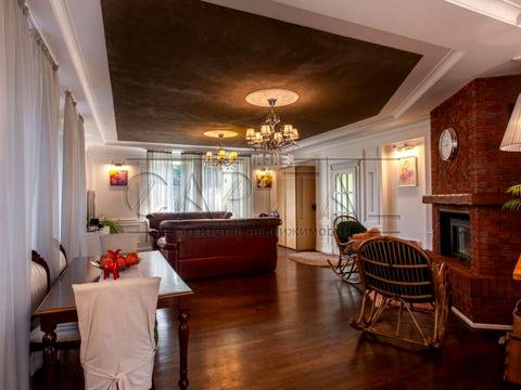 будинок за адресою Вишгородський