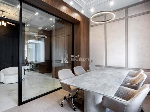 комерційна за адресою Еспланадна вул., 32-В