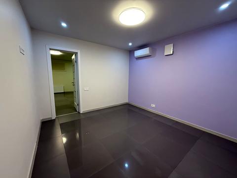 коммерческая по адресу Героев Небесной Сотни просп., 18/6