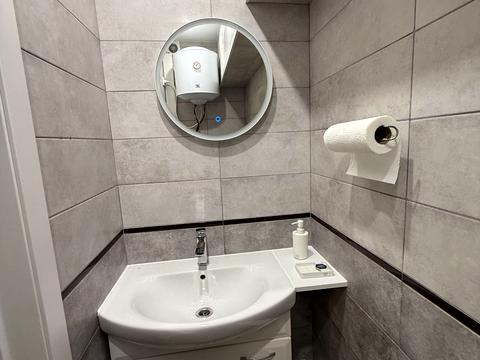 коммерческая по адресу Героев Небесной Сотни просп., 18/6